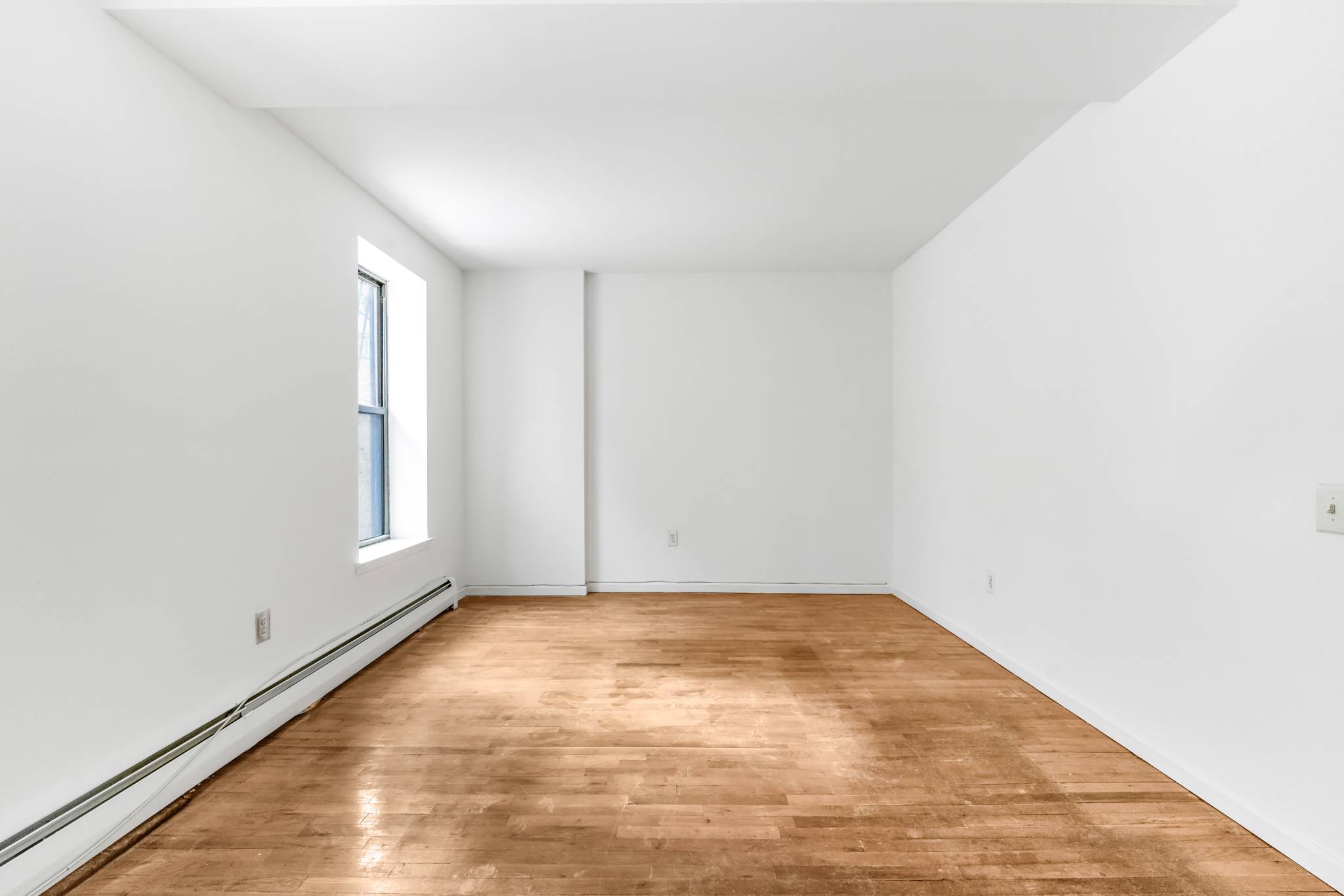 472 Bainbridge Street 1B