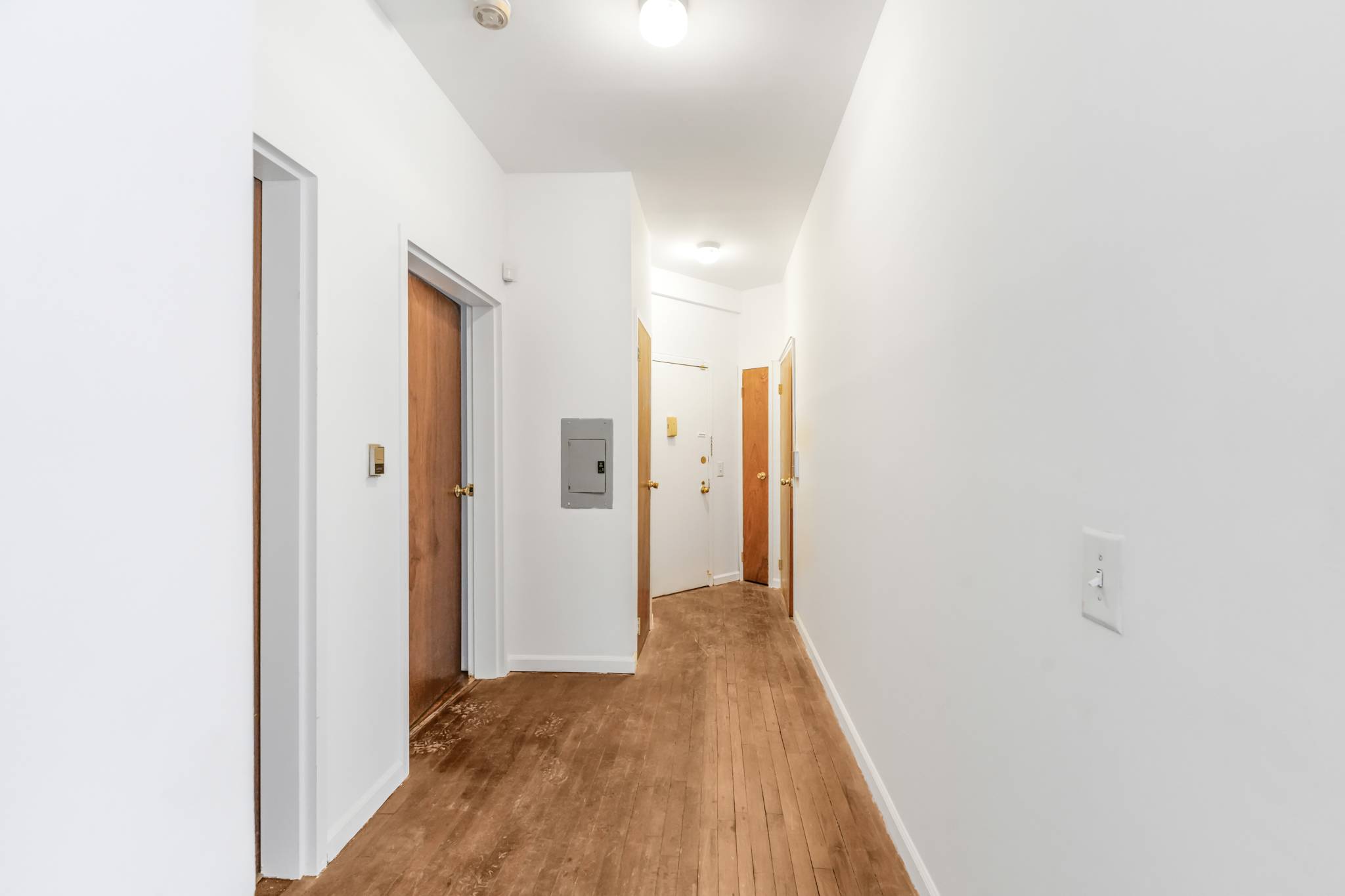 472 Bainbridge Street 1B