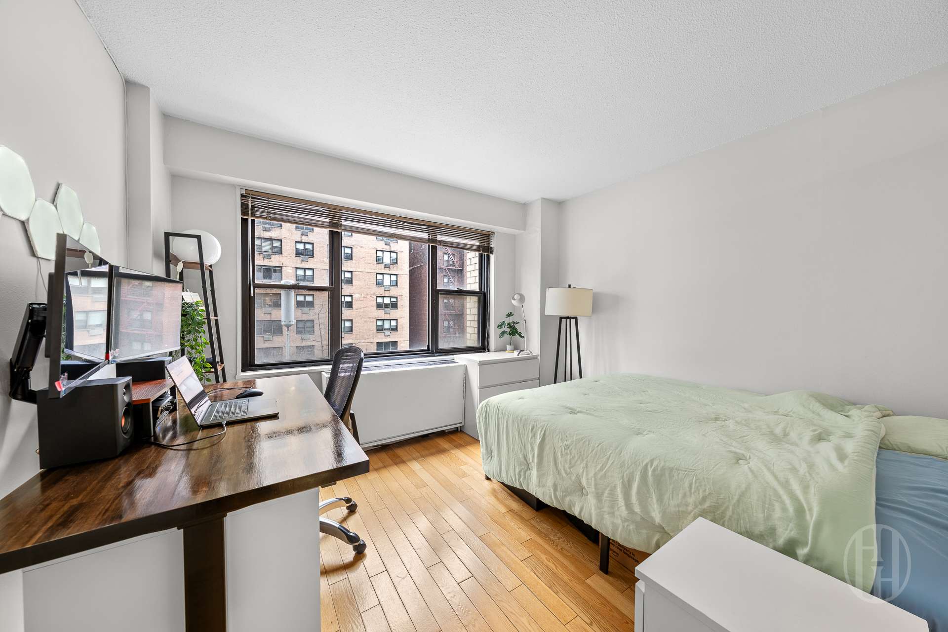 345 E 80th Street 3H