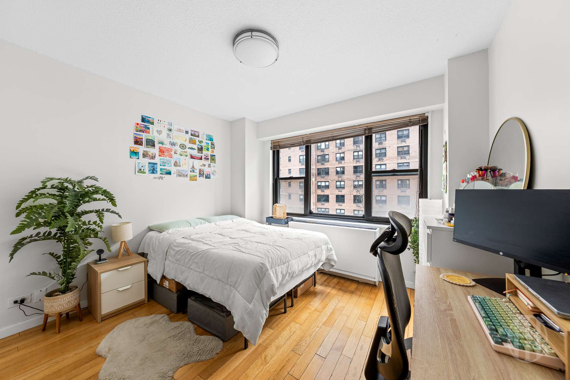 345 E 80th Street 3H