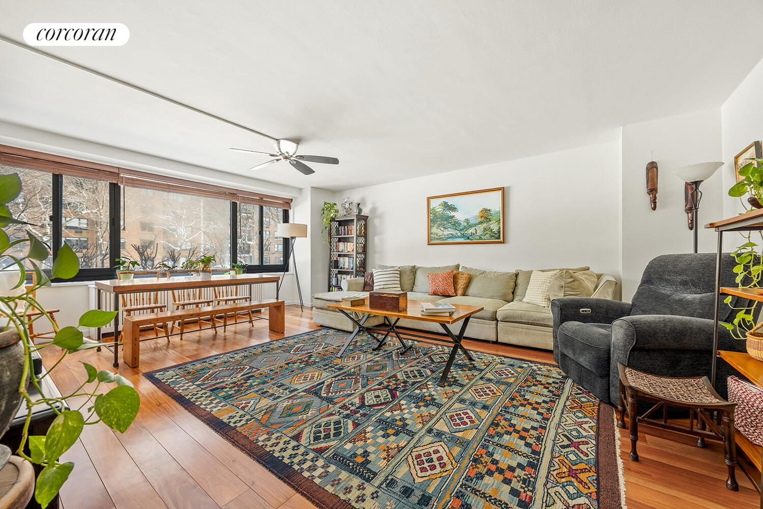 195 WILLOUGHBY Avenue 112