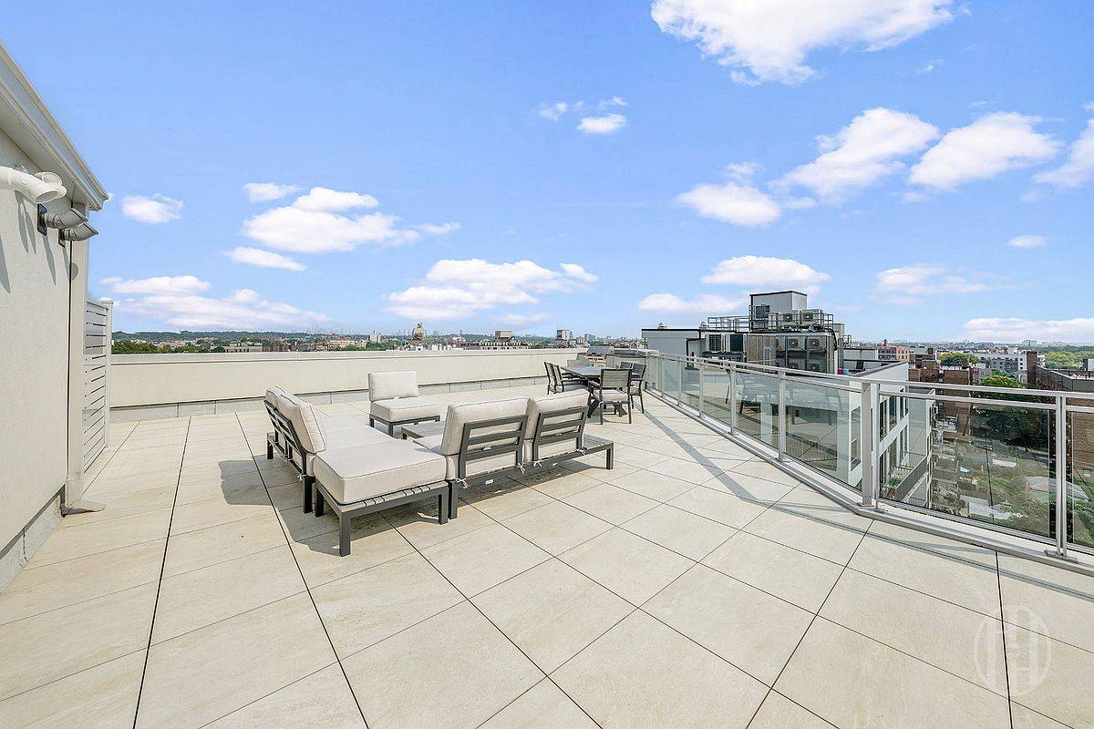 733 Ocean Parkway 8A
