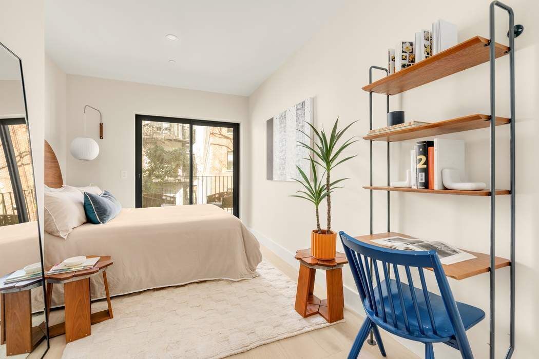 221 E 48th Street PH