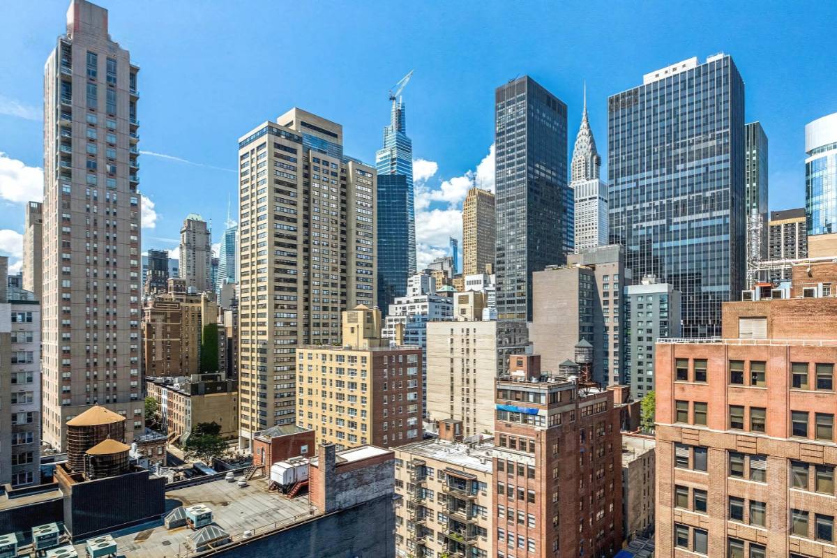 225 E 36th Street 19-D