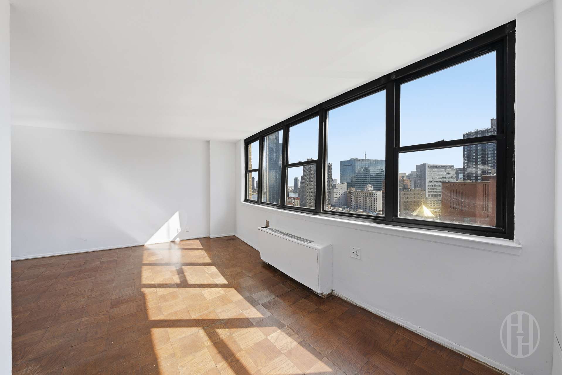 225 E 36th Street 19-D