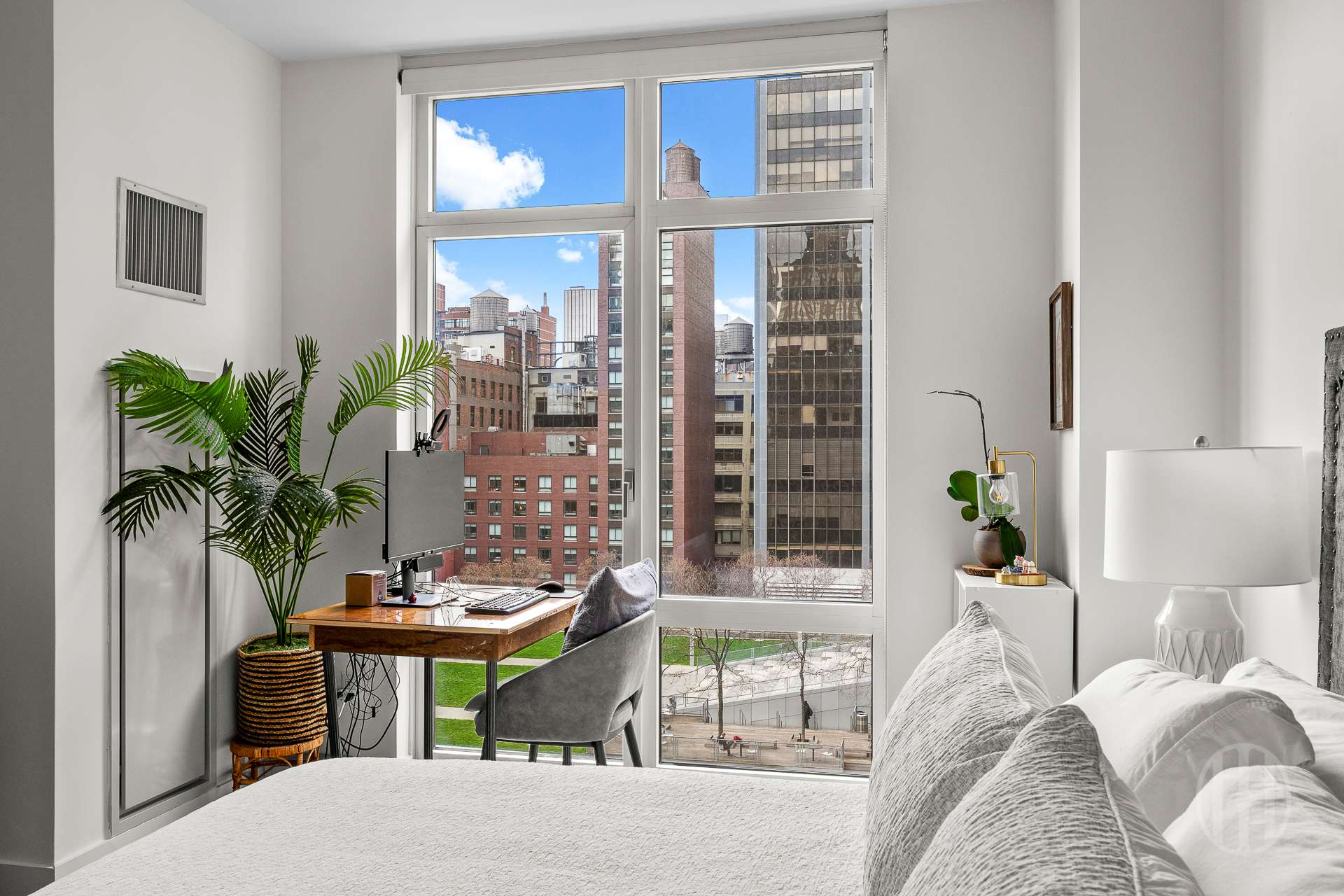 555 W 59th Street 11F