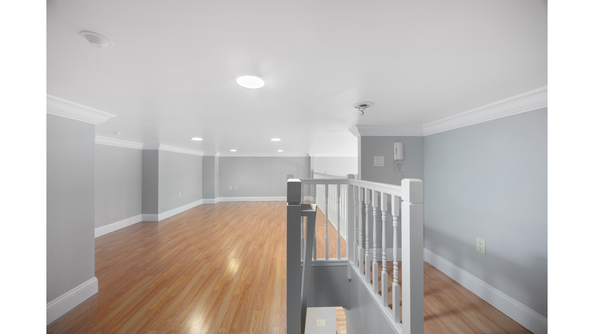 216 CALYER Street 2A