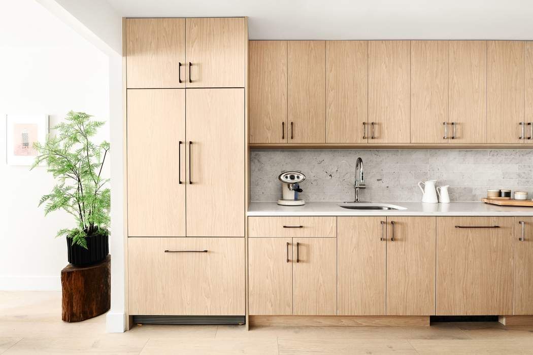 221 E 48th Street Garden