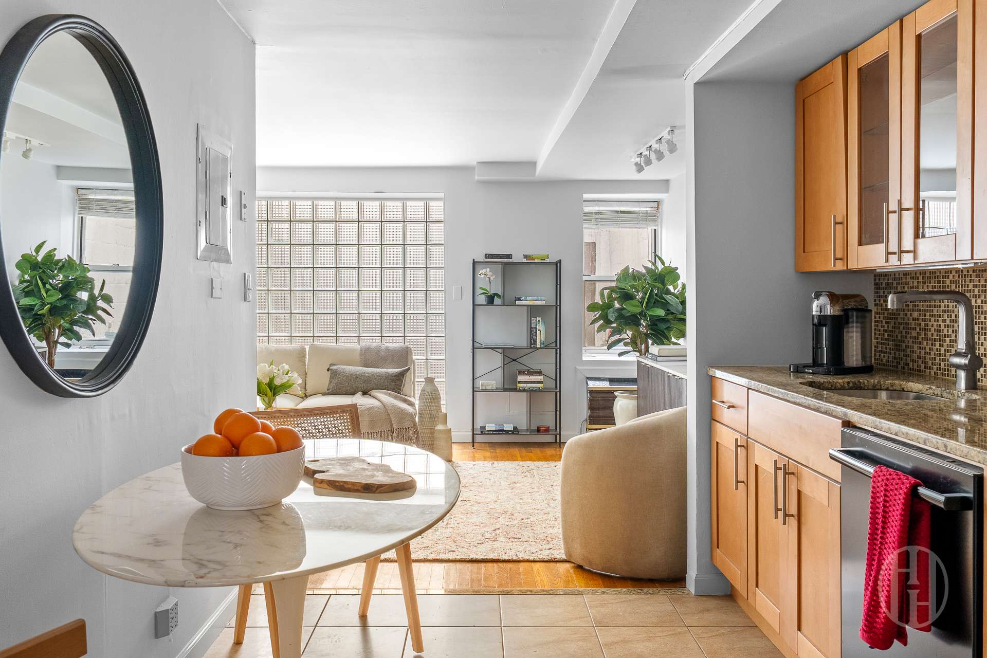 350 E 78th Street 1