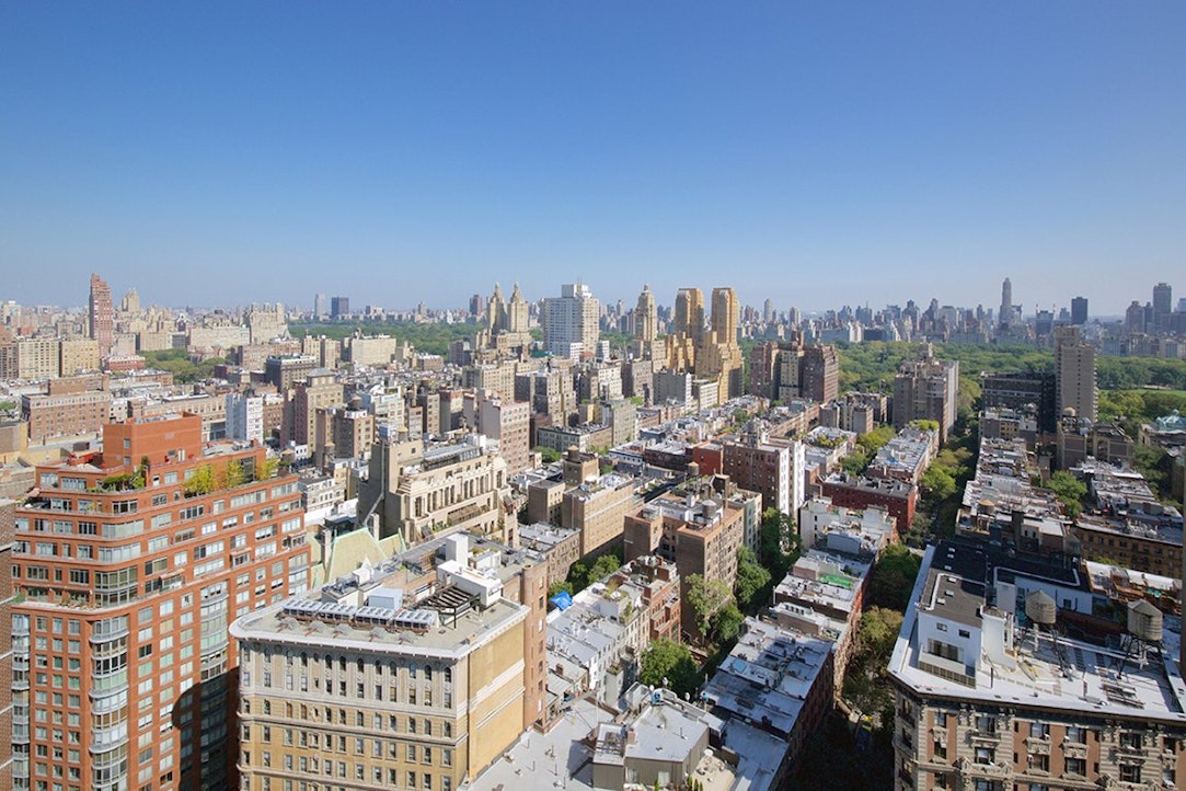 155 W 68TH Street 609