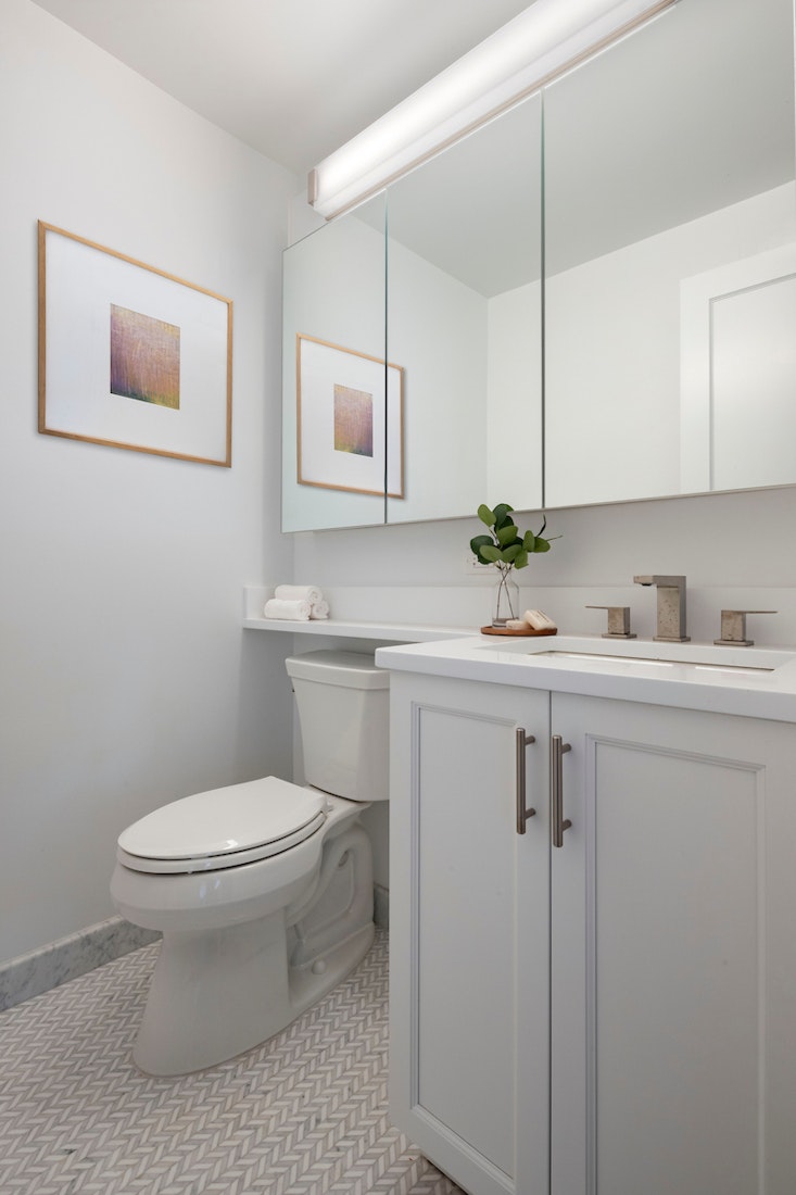 155 W 68TH Street 609