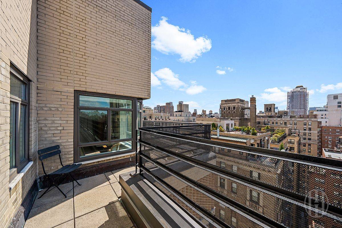 19 E 88th Street PHD