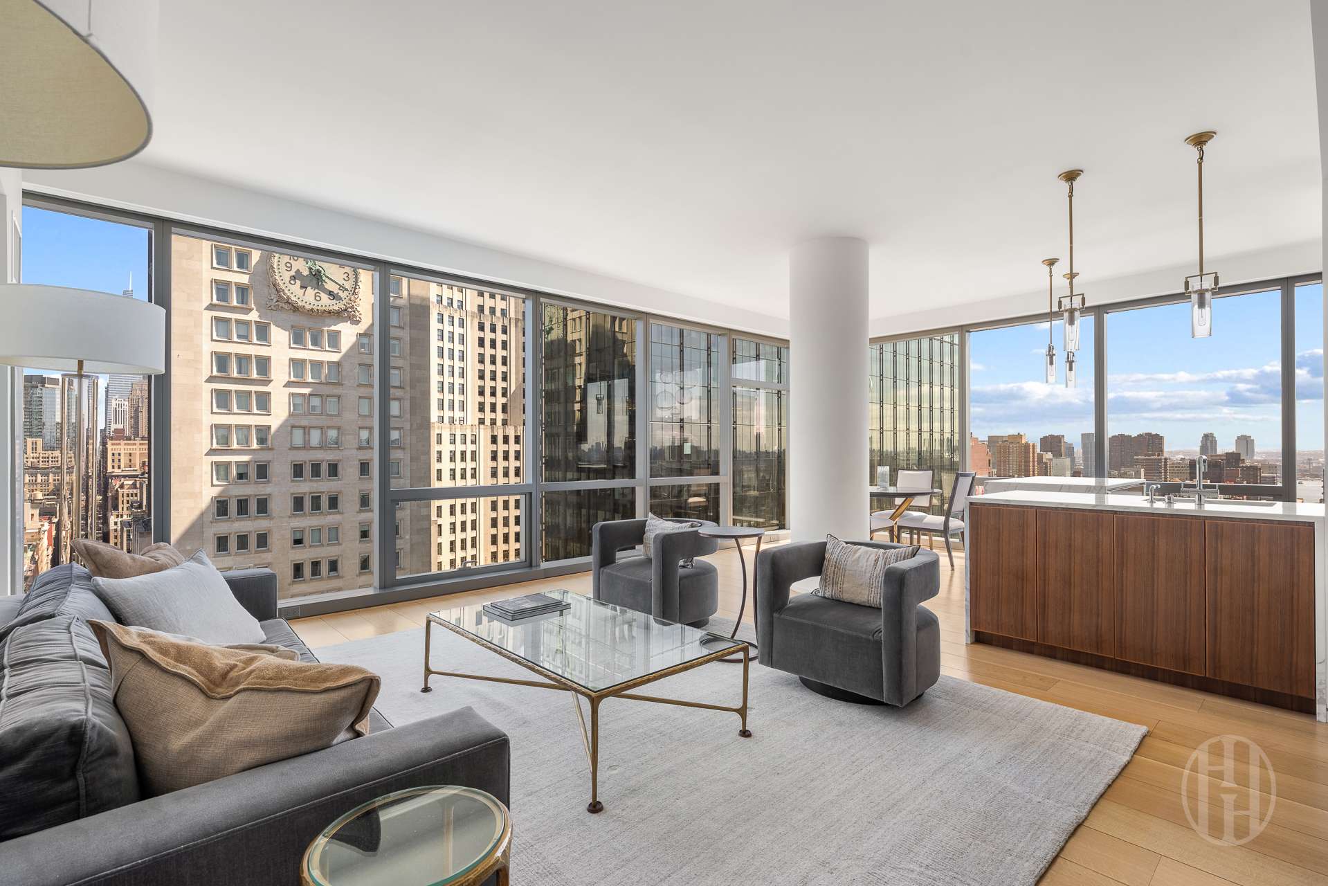 23 E 22nd Street 28B