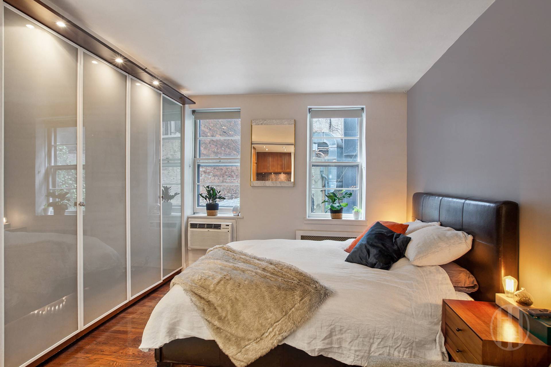 30 E 22nd Street 2B