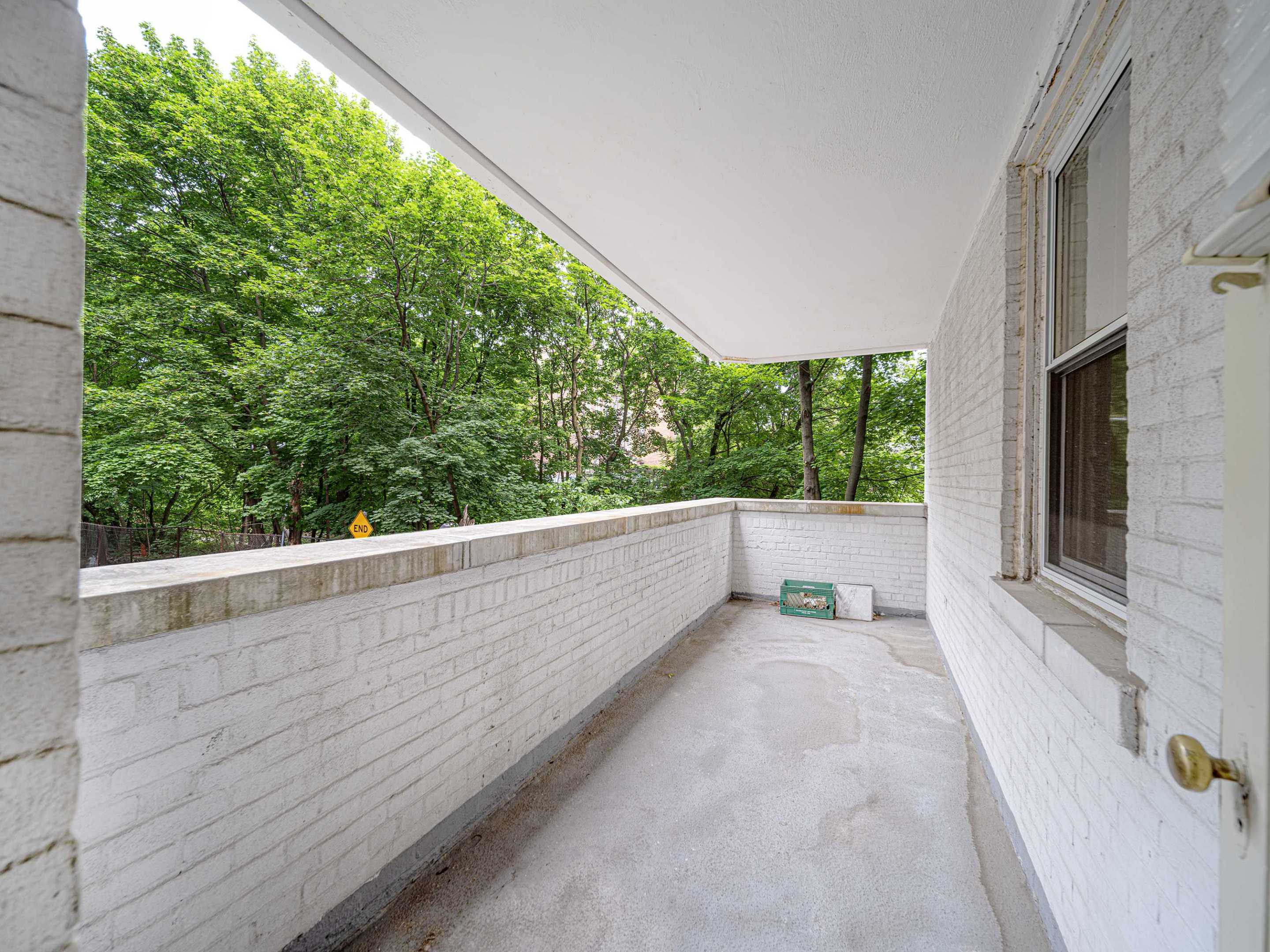 915 E 17th Street 109