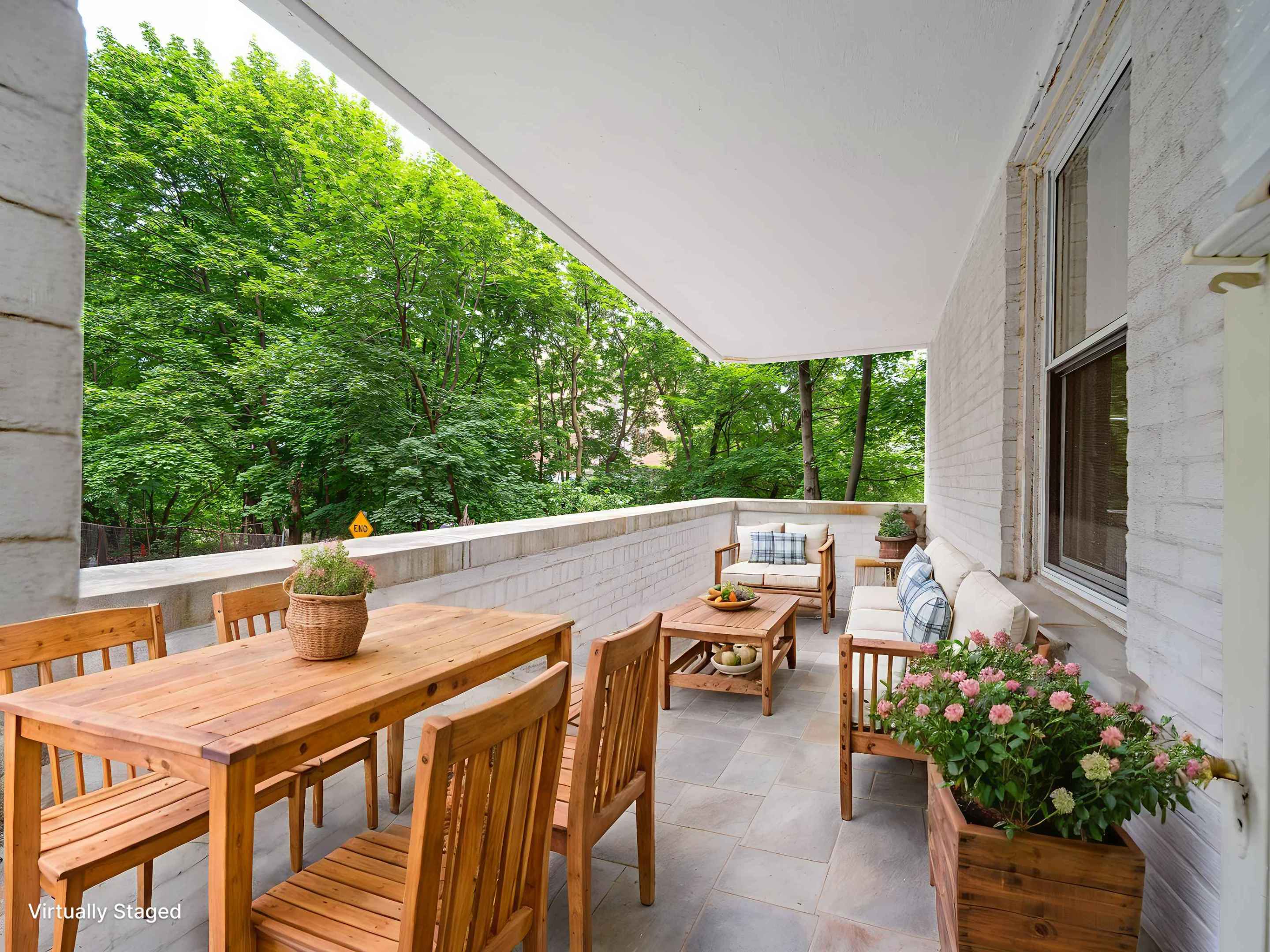915 E 17th Street 109