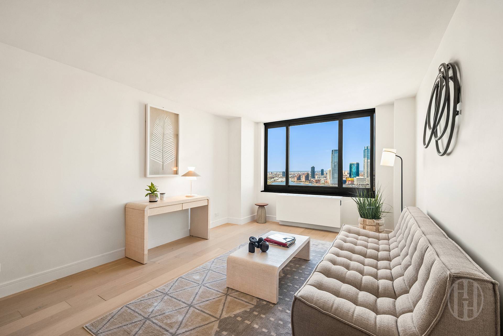 200 Rector Place 35C