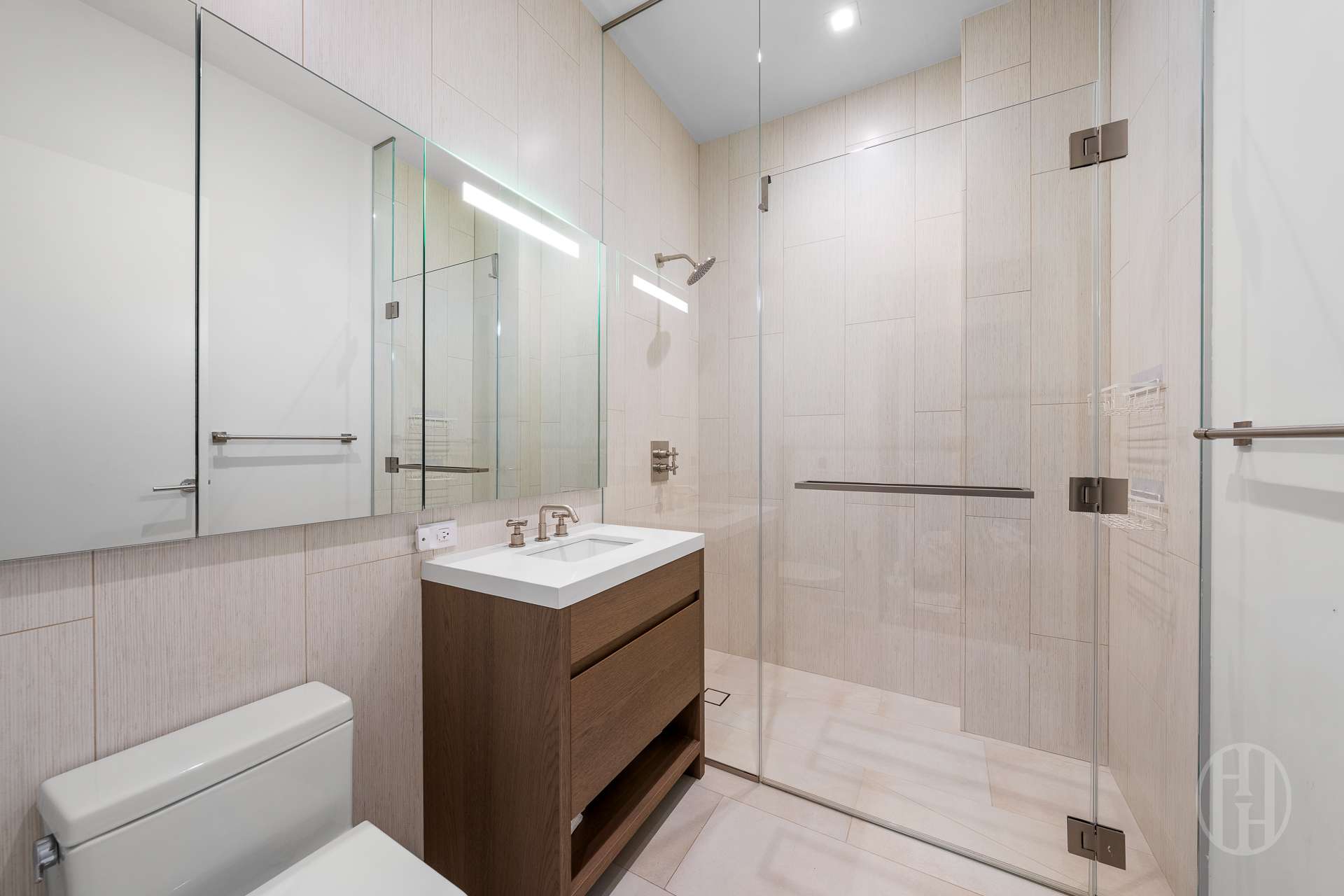 360 E 89th Street 22A