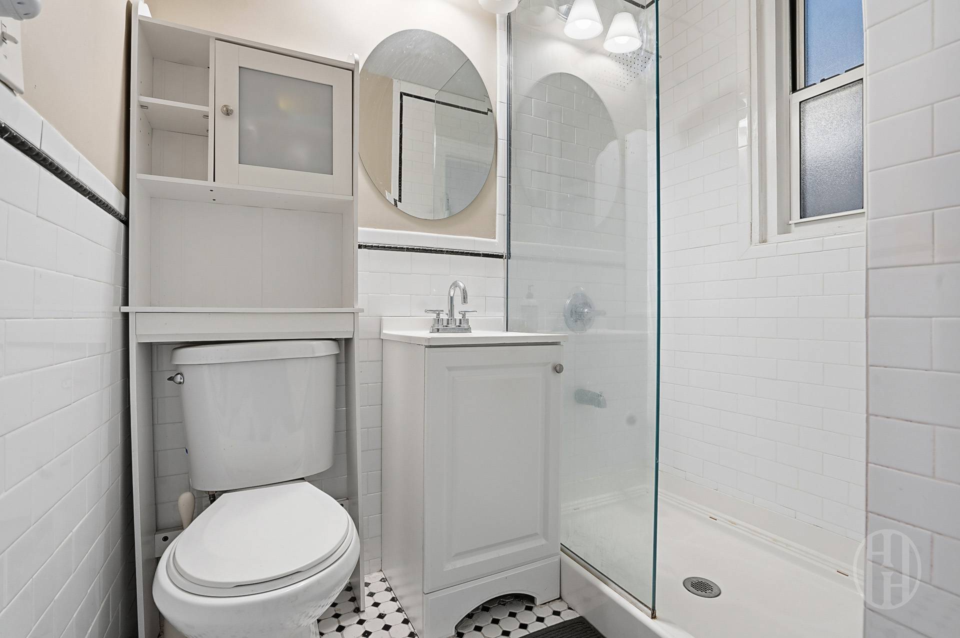 354 W 12th Street 4D