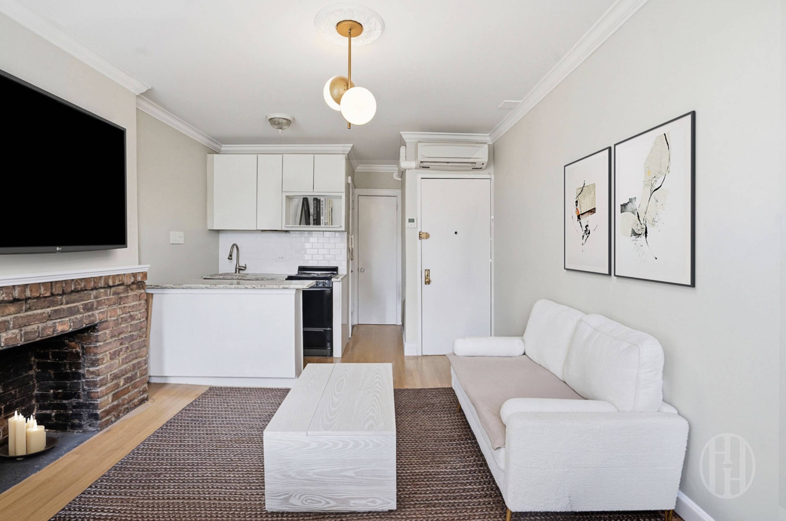 354 W 12th Street 4D