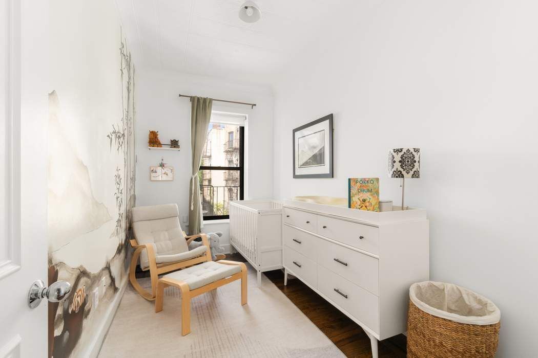 497 9th Street 3