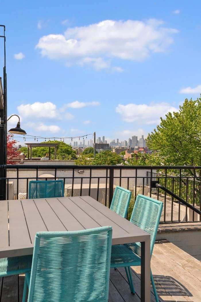 497 9th Street 3