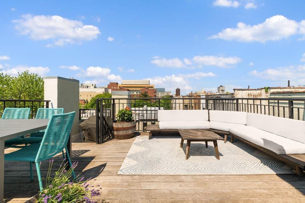 497 9th Street 3