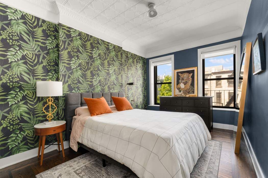 497 9th Street 3