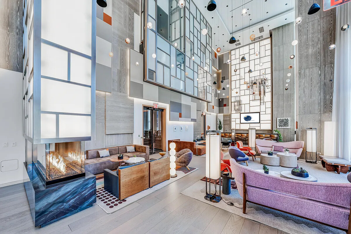 1 CITY Point 48A