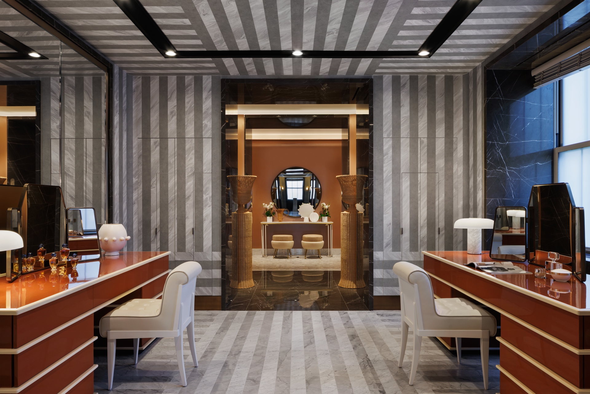 303 PARK Avenue 2905