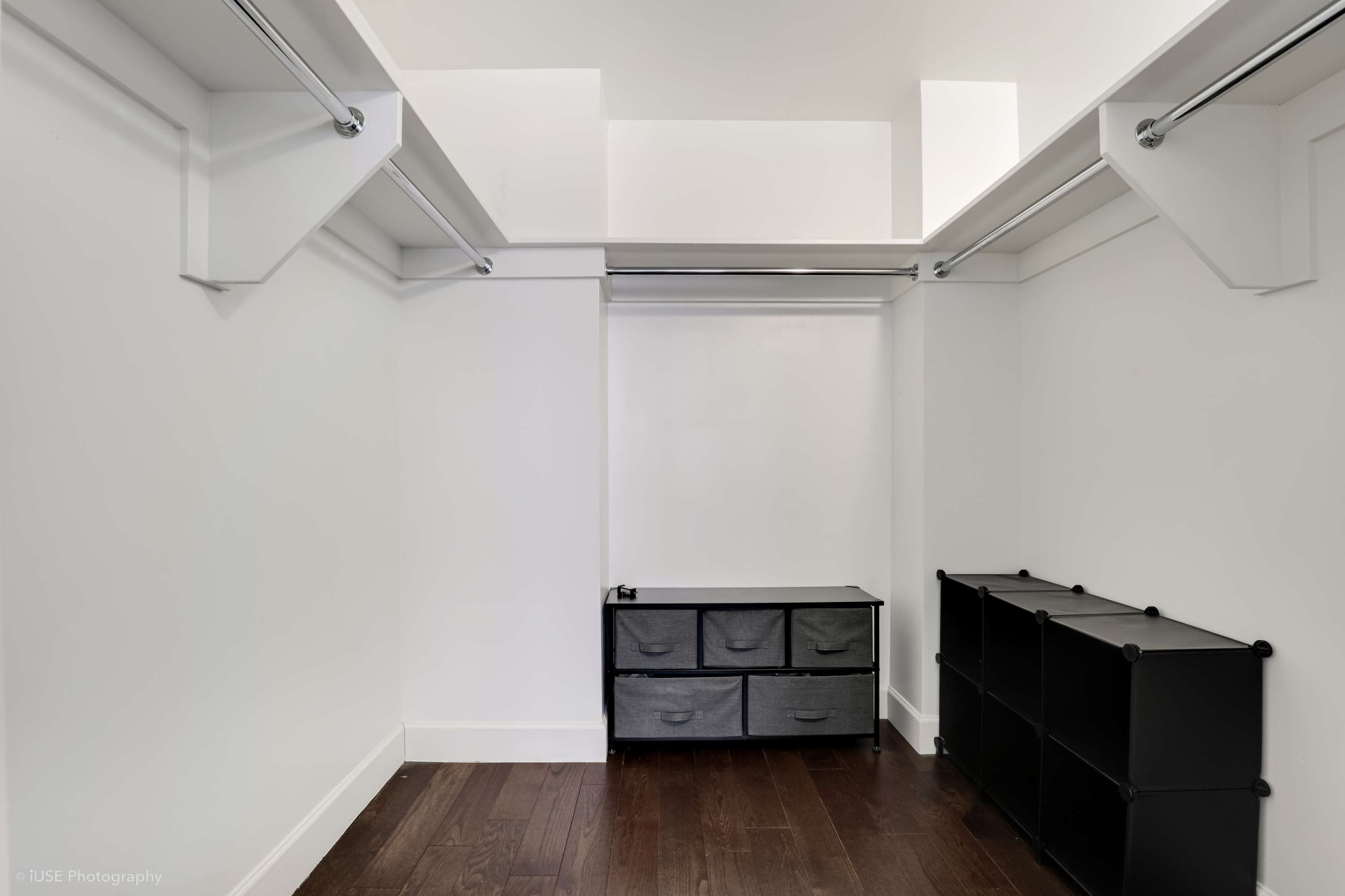 200 E 94th Street 0