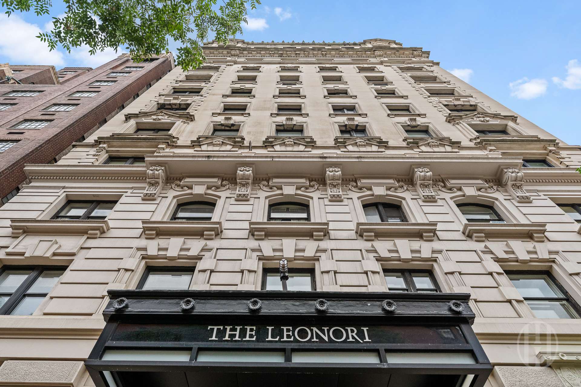 26 E 63rd Street 2c
