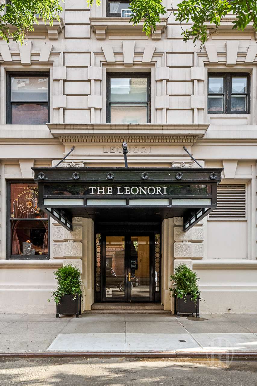 26 E 63rd Street 2c