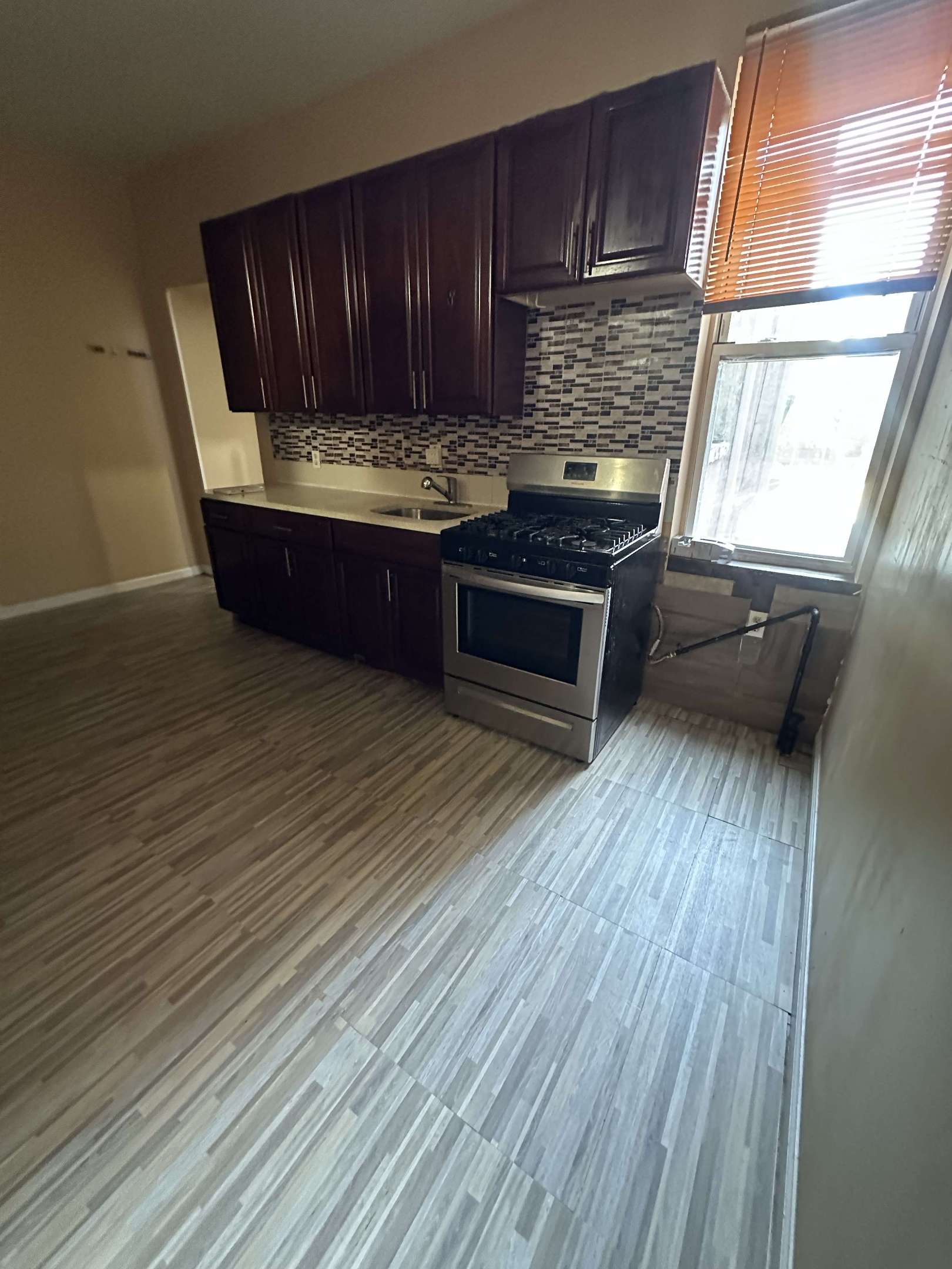 784 Garden Street 2