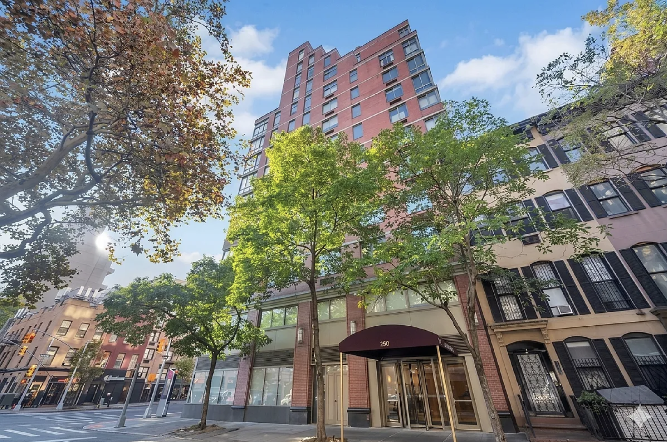 250 E 30th Street 6D