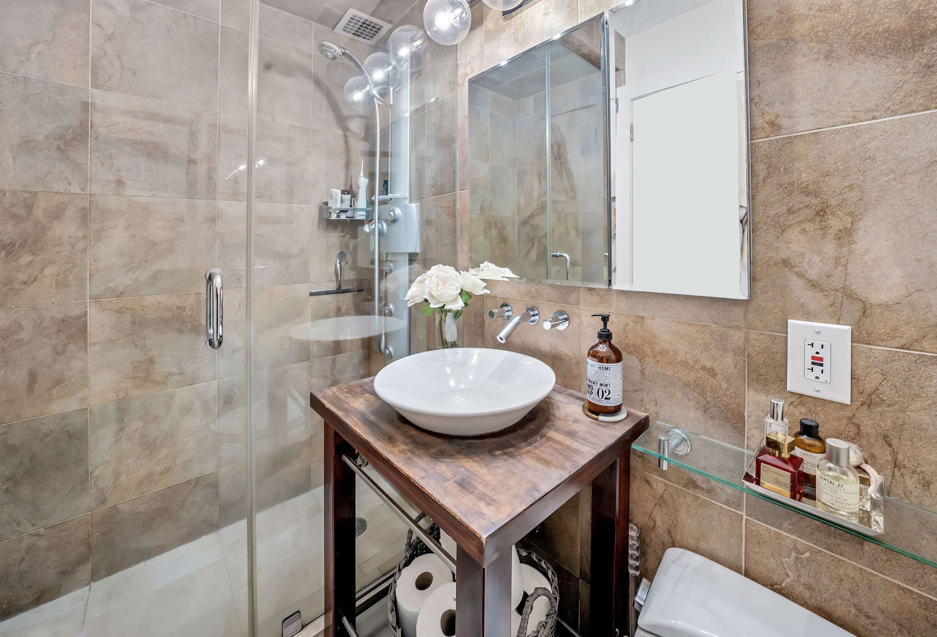 225 E 36th Street 3K