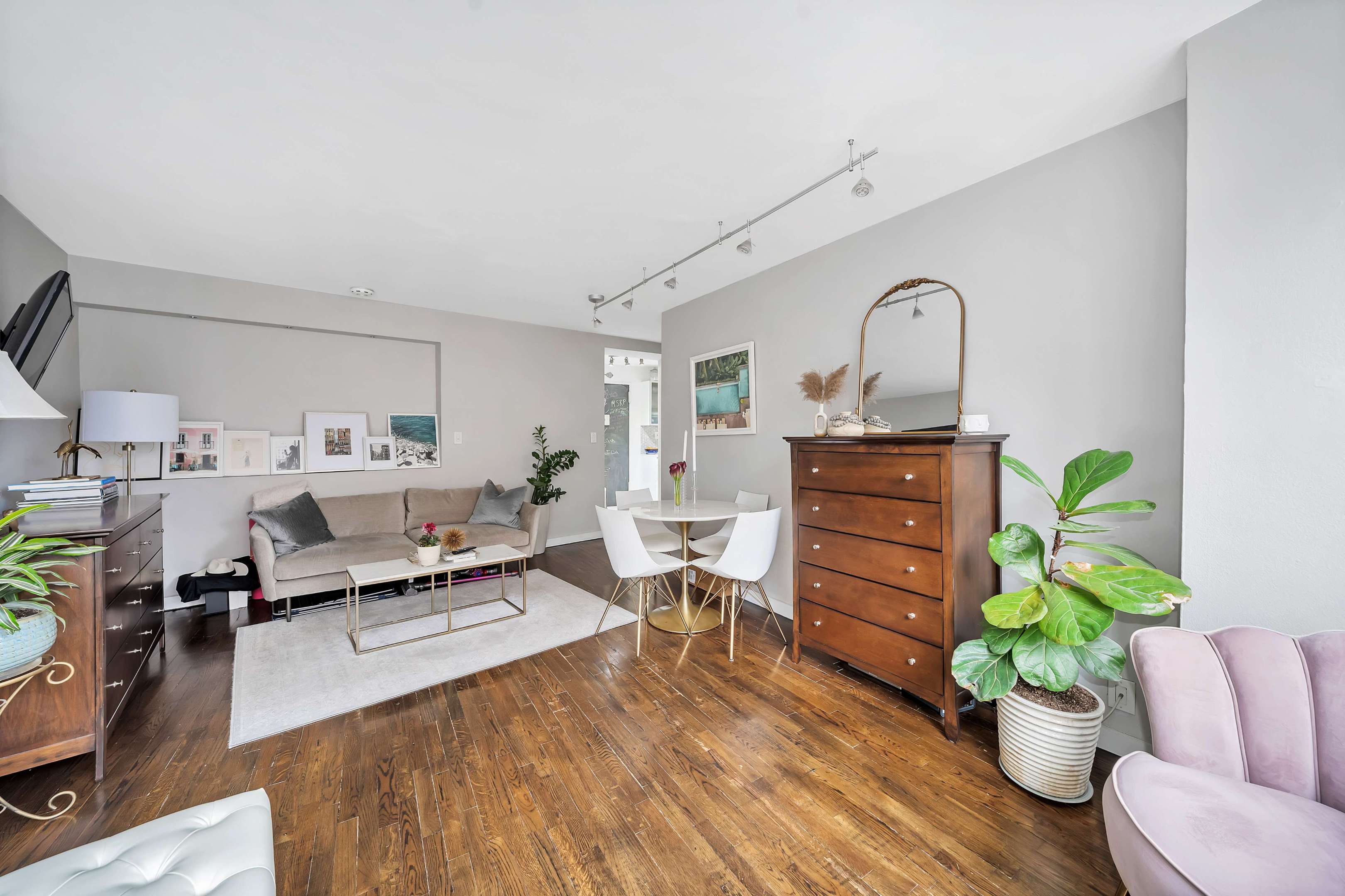 225 E 36th Street 3K