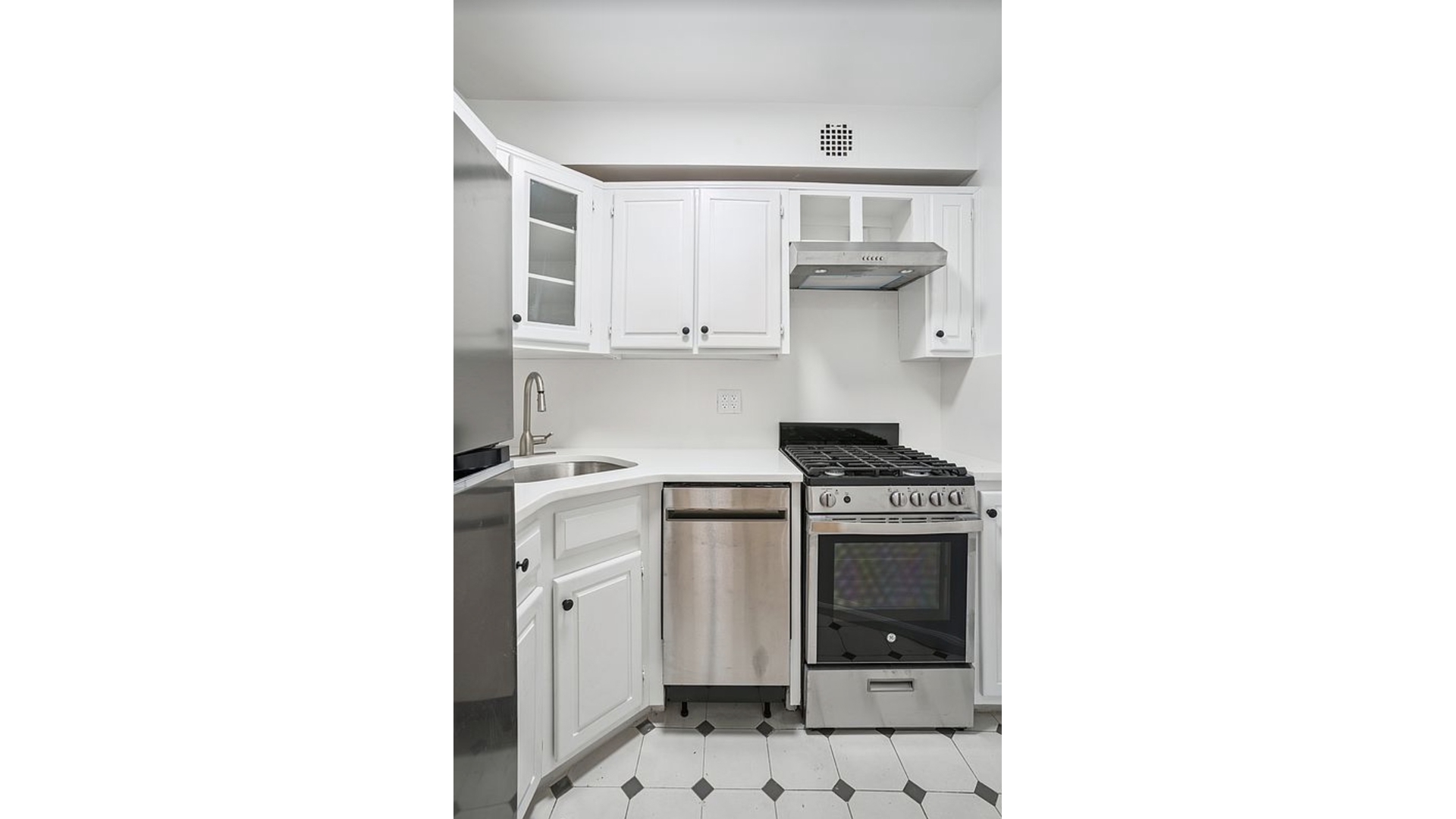 112 W 73RD Street 10W