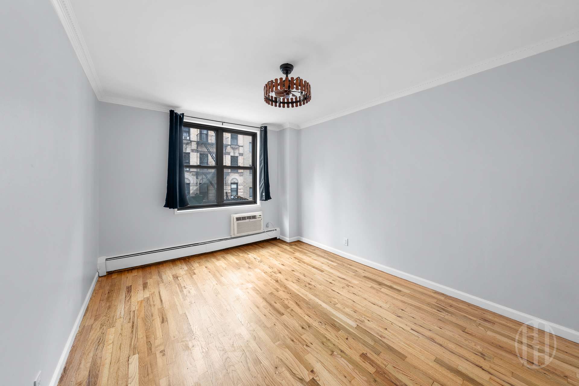 229 E 29th Street 3E