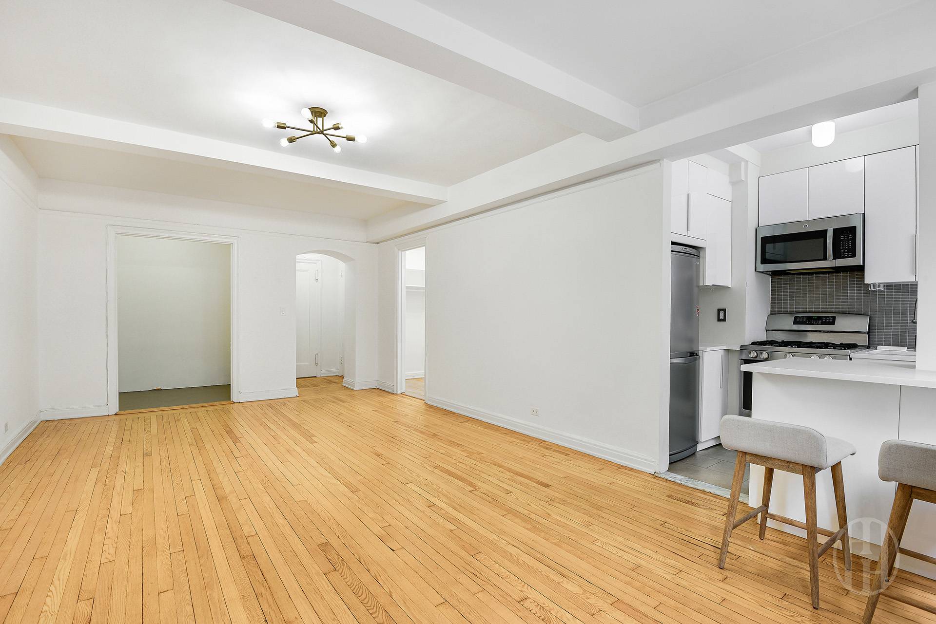 333 W 56th Street 3H