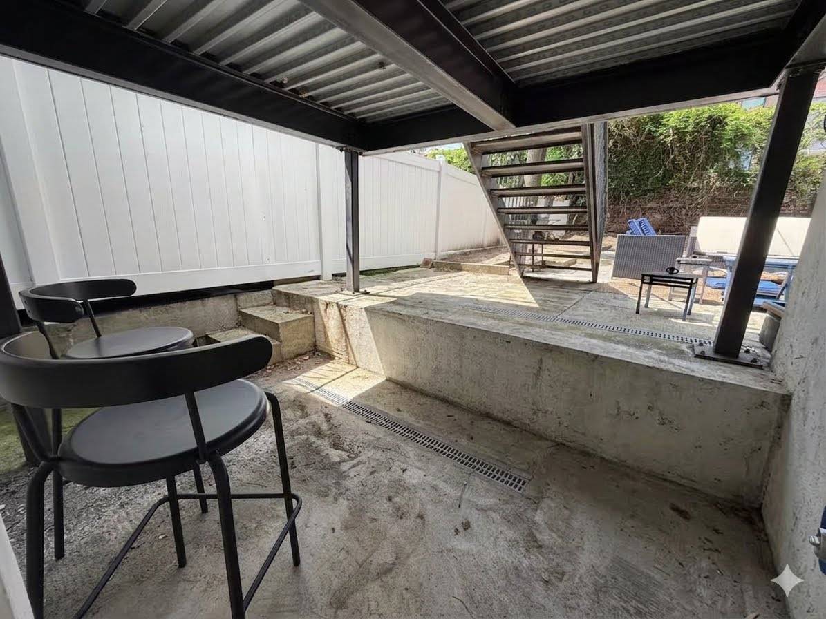 75 Woodbine Street 1B