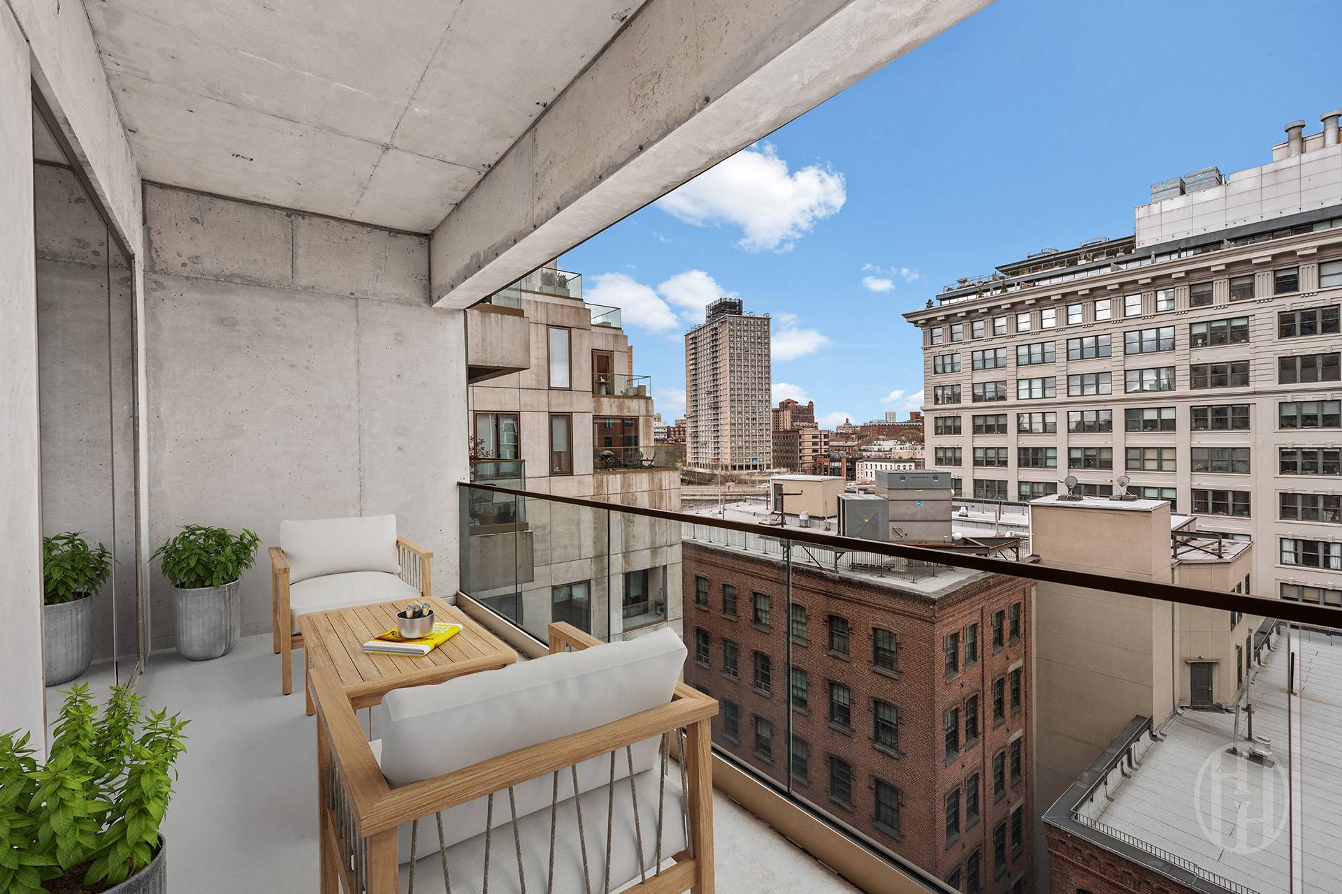 98 Front Street Apartment