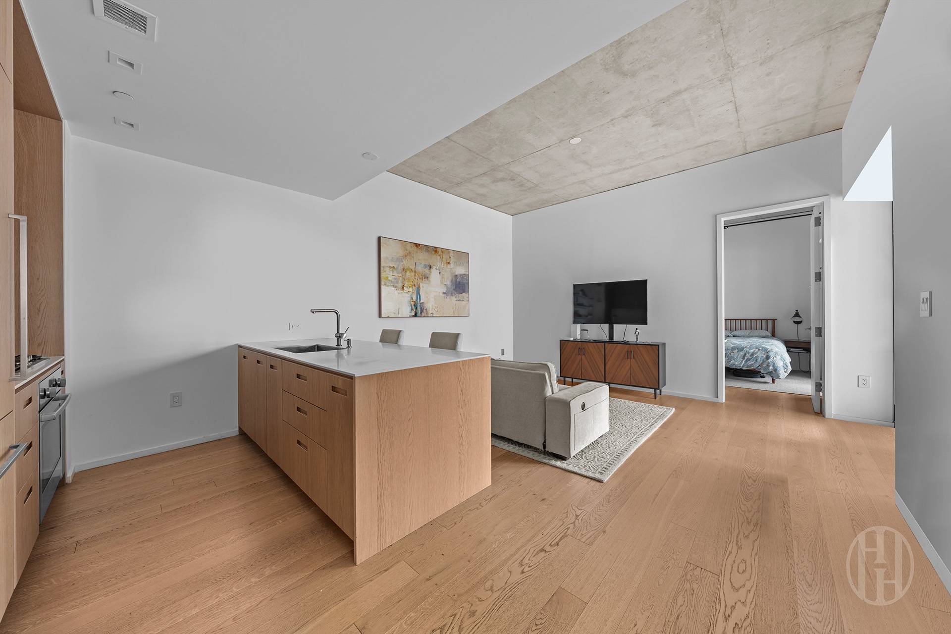 98 Front Street Apartment