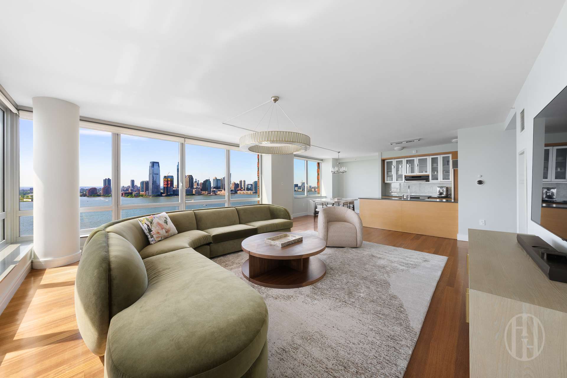 30 West Street 21F