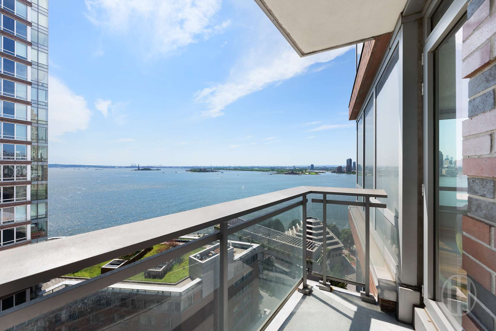 30 West Street 21F