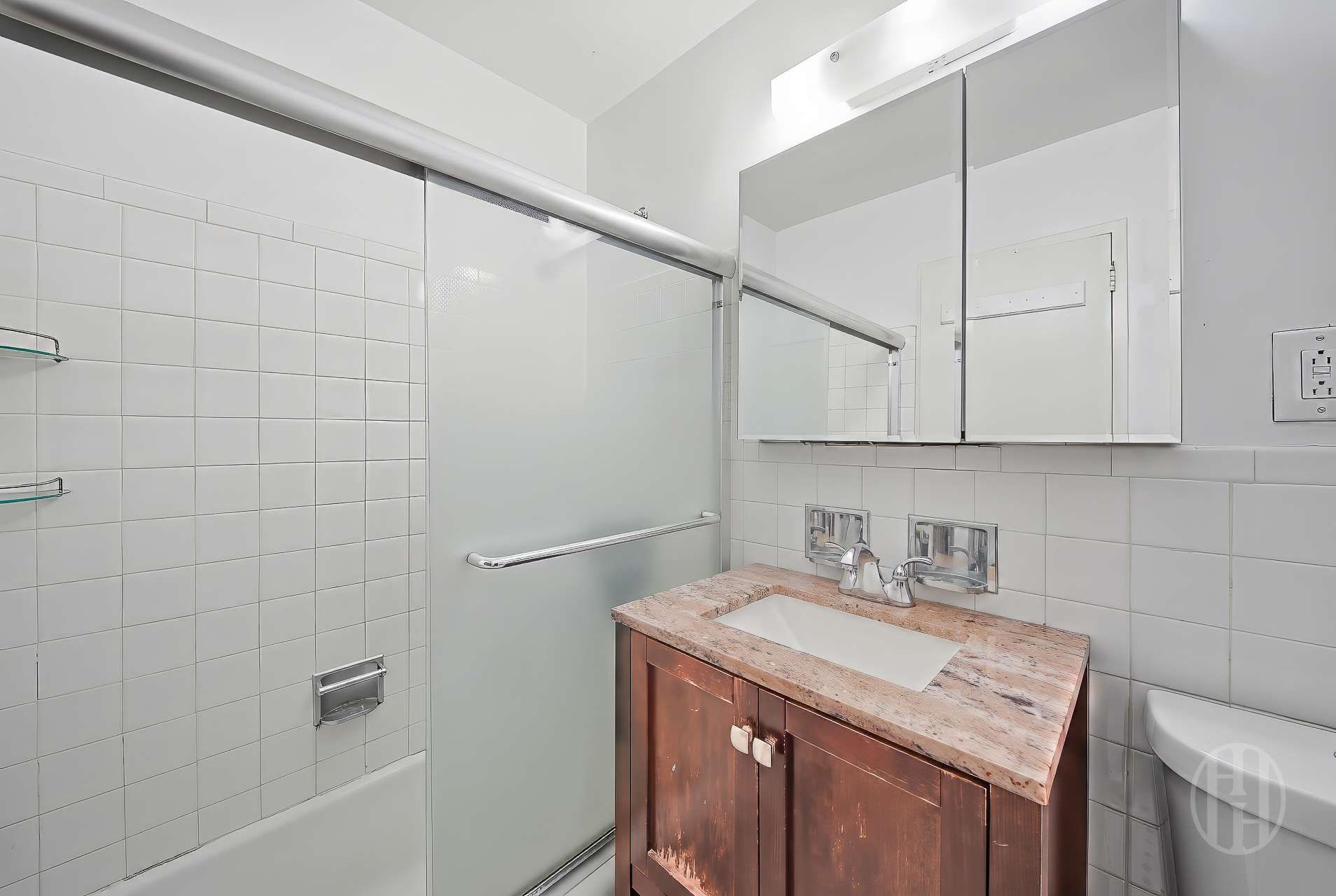333 E 79th Street 18T