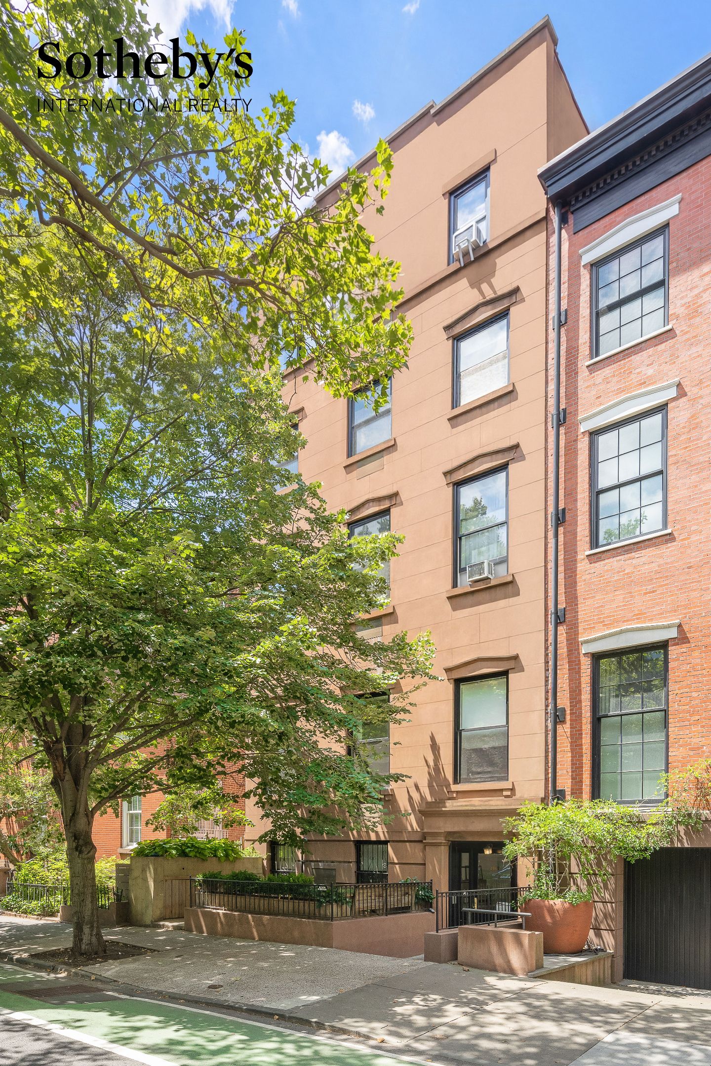 282 Henry Street 9