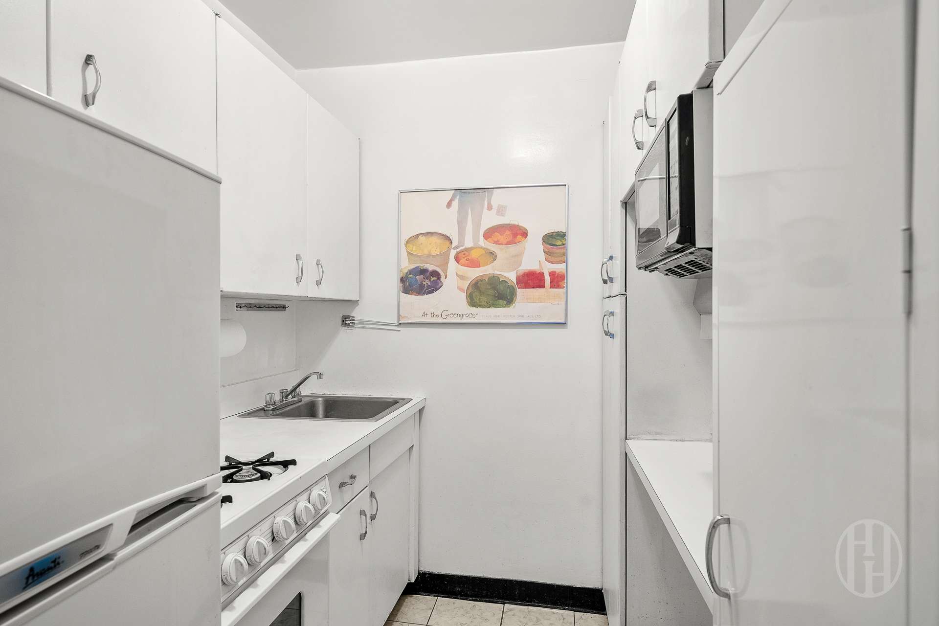 155 E 34th Street 16S