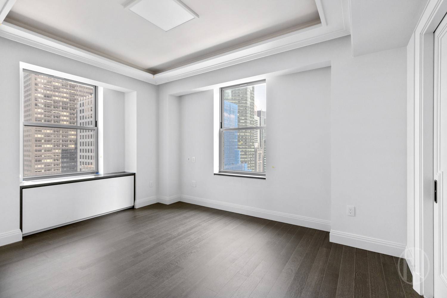 303 Park Avenue 2905