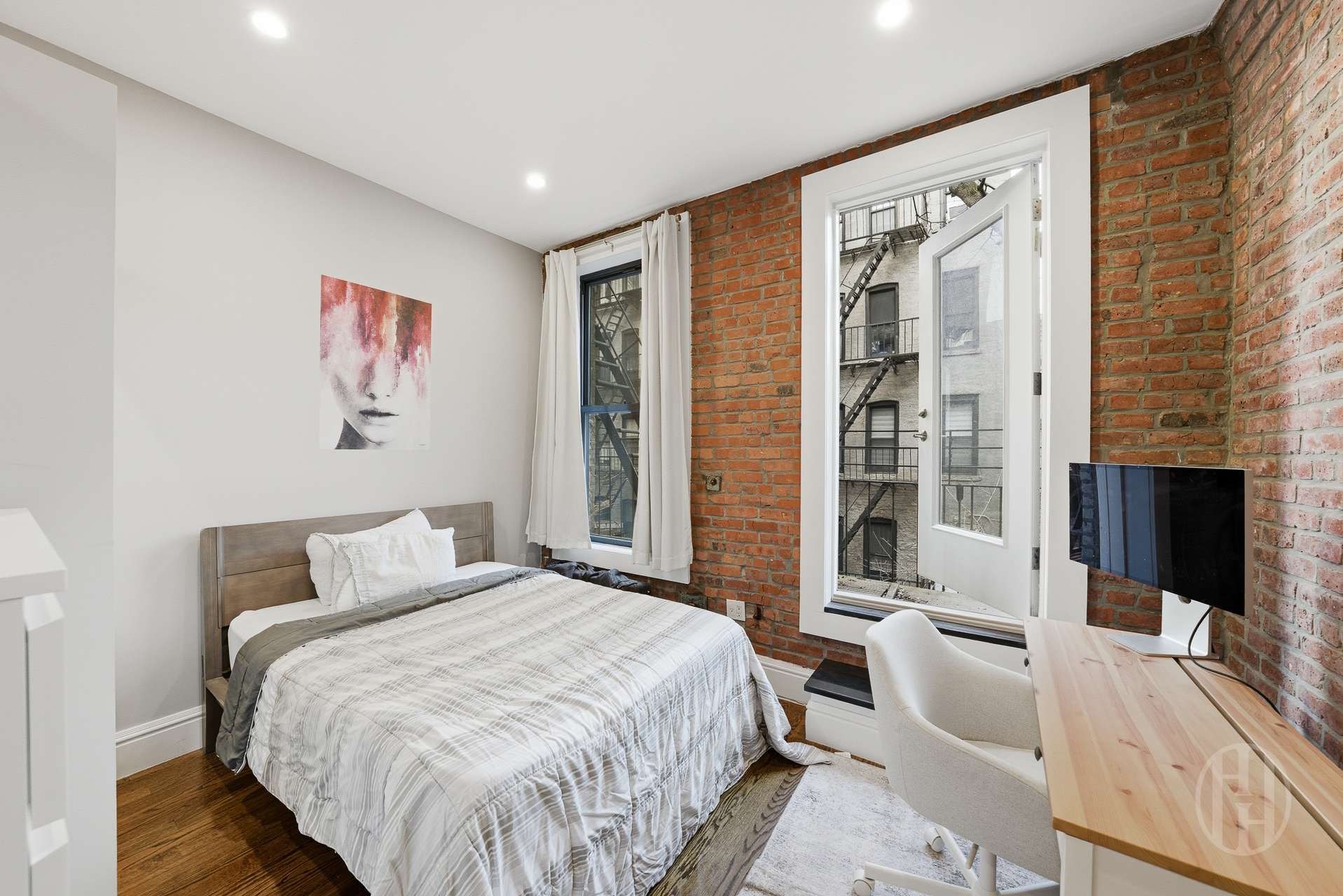 113 Christopher Street 12